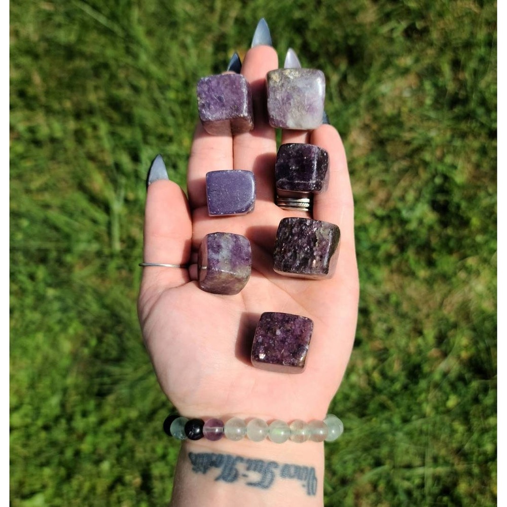 Lepidolite Mini Cube Crystal: Calming Healing‎ Stone